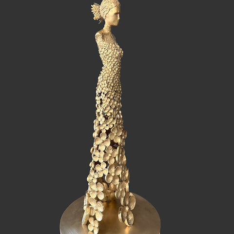 Anthéa by Anne De Villemejane - Bronze sculpture, three quarter view